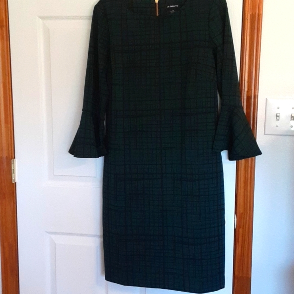 GUC- Liz Clairborne dress. Green and black.